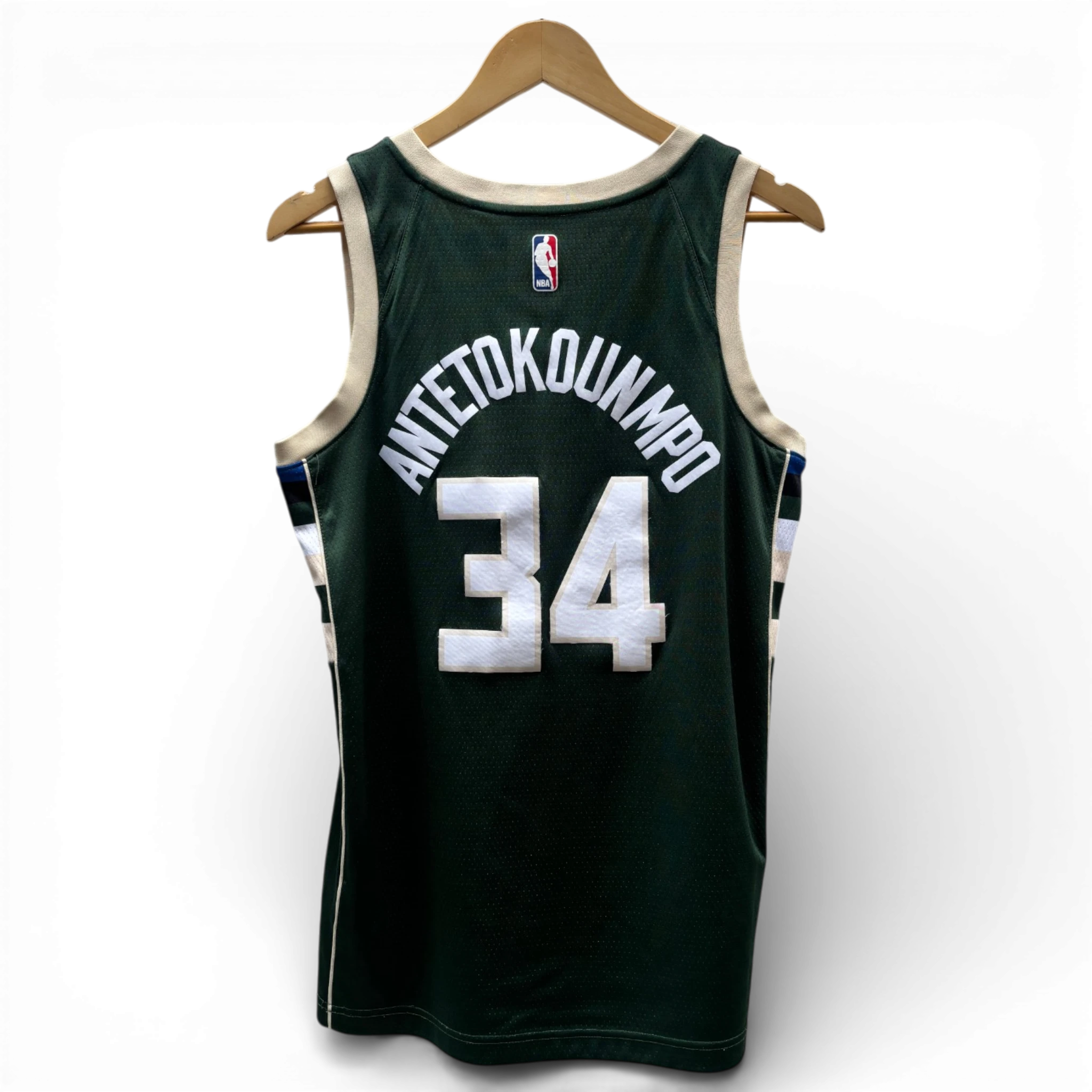 Milwaukee Bucks 'Antetokounmpo' Singlet S